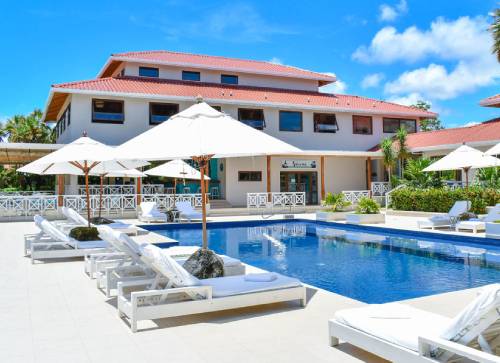 Naïa Resort & Spa