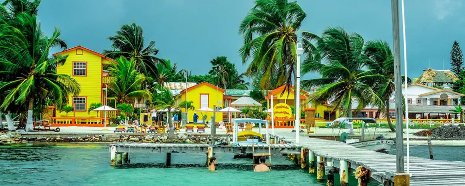 Pros of Visiting Caye Caulker in August