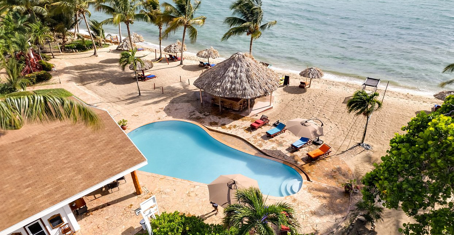 Hamanasi Adventure and Dive Resort