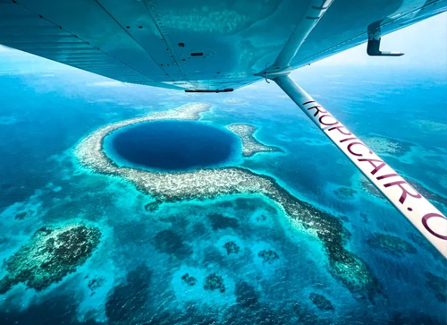 Scenic Flight Over the Great Blue Hole