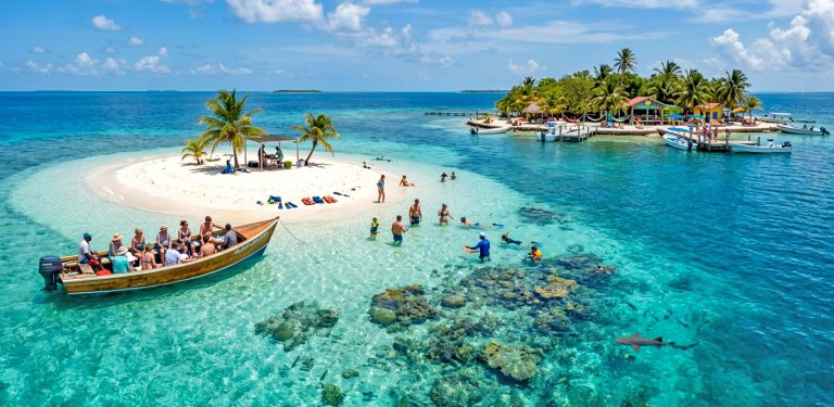 Best Boat Tours to Enjoy During July